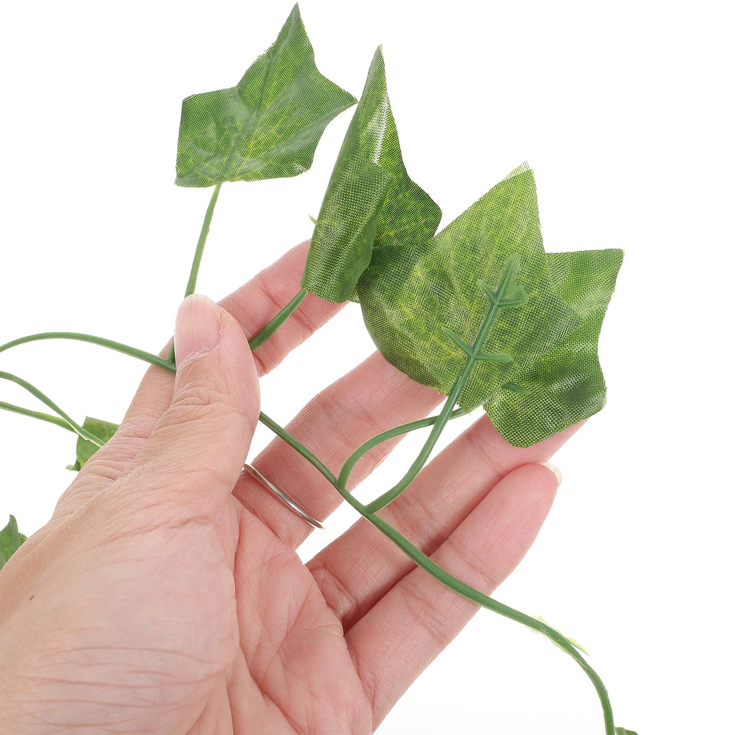 Vignes artificielles pour reptiles – Décor jungle réaliste & zone d’escalade naturelle