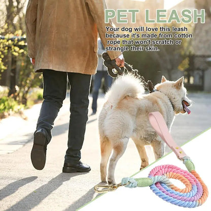 Strong and durable dog leash with comfortable handle